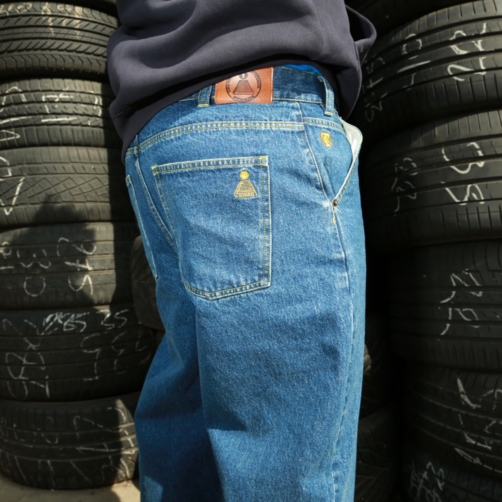 SCRIBBLE JEANS WASHED BLUE / THEORIES - PEDESTRIAN